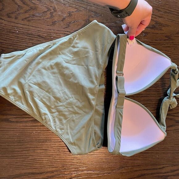 Yonique Olive green Two piece triangle hi-cut bikini set, M NWT - Picture 2 of 5